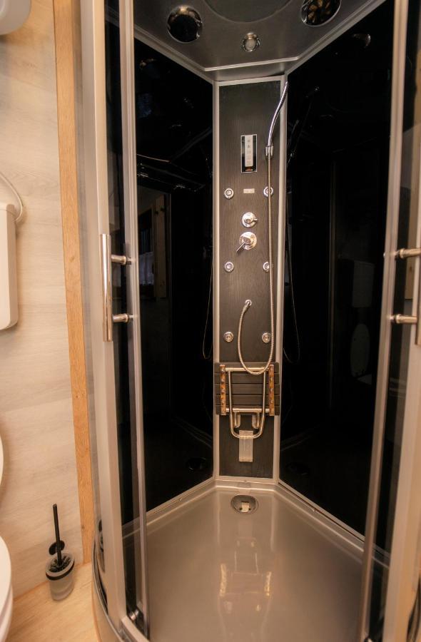 Kleine Alpenhuette In Lend 2024 Neben Der Salzachヴィラ エクステリア 写真